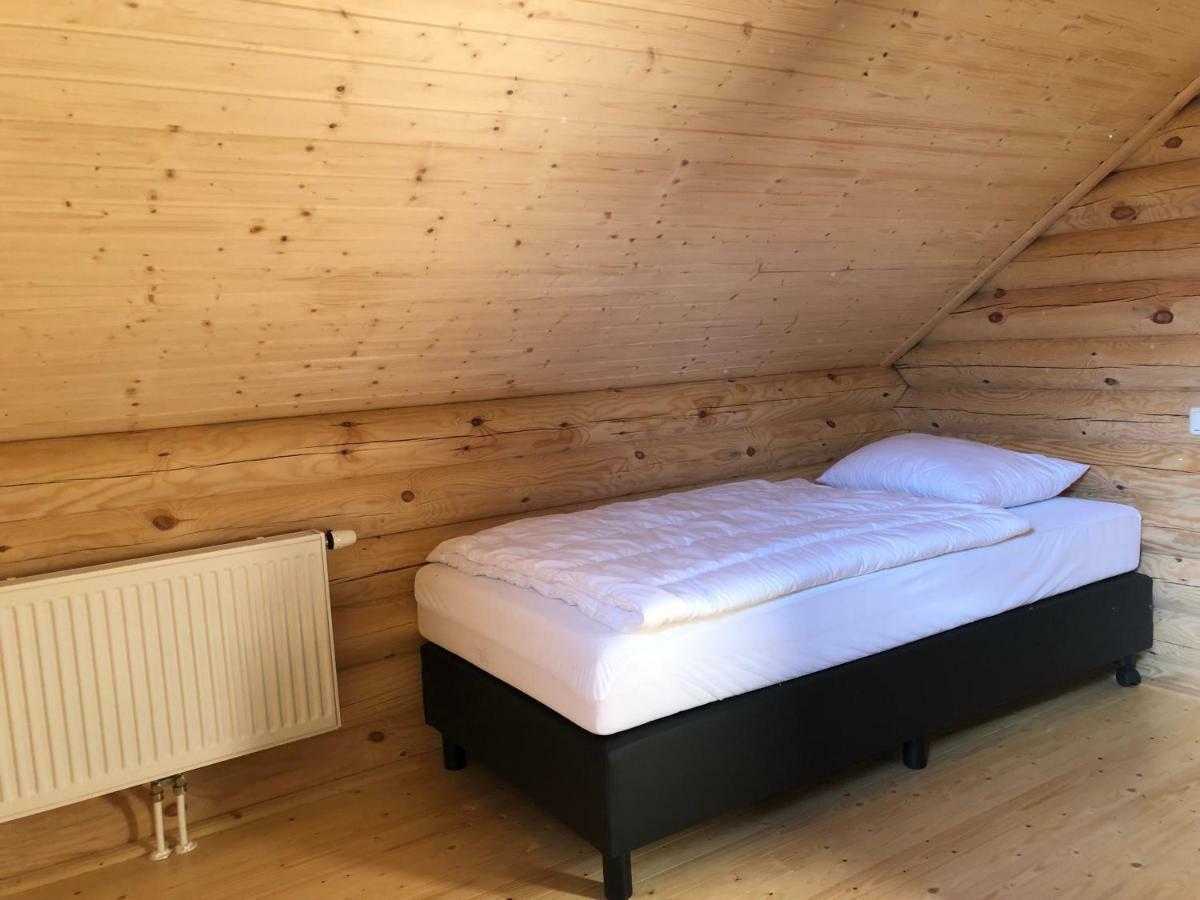 Boomstamhuis High Chaparral Oirsbeek Екстер'єр фото